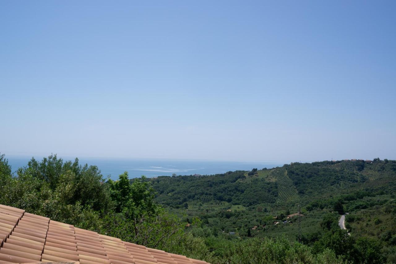 Locanda Le Tre Sorelle Casal Velino Bagian luar foto