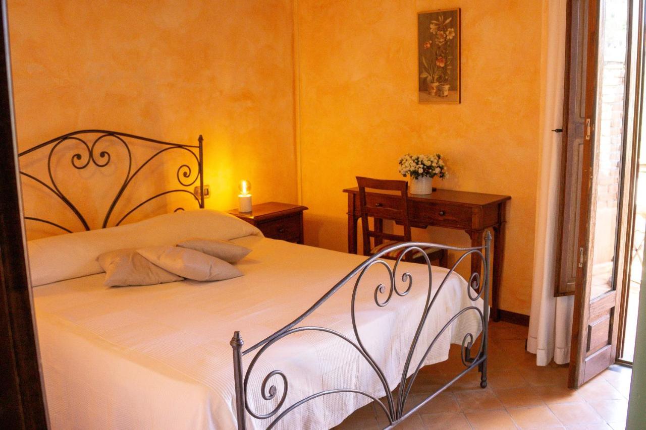 Locanda Le Tre Sorelle Casal Velino Bagian luar foto